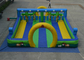 Jeu de sport de course gonflable terrain de jeu gonflable coloré pour les enfants de moins de 12 ans