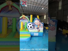 Les enfants PVC inflatable bouncer combo avec glissière Thème de football Château de jeux