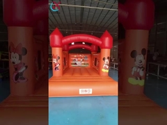 La maison gonflable Mickey et Minnie Sautant