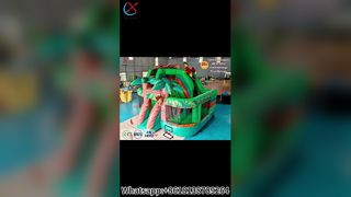 Maison gonflable avec toboggan Jungle Adventure
