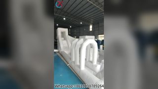 Piscine à balles à bulles de mariage blanc élégant avec toboggan