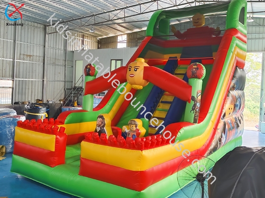 Des toboggans gonflables LEGO Parc Doubles toboggans gonflables Château pour enfants