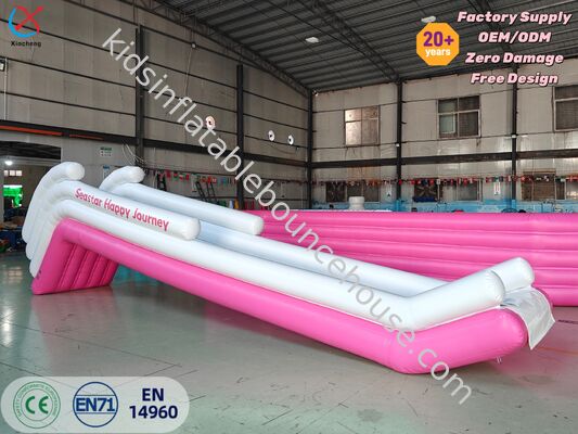 Toboggan gonflable rose pour yacht, toboggan gonflable personnalisé pour le divertissement sur l'eau des yachts